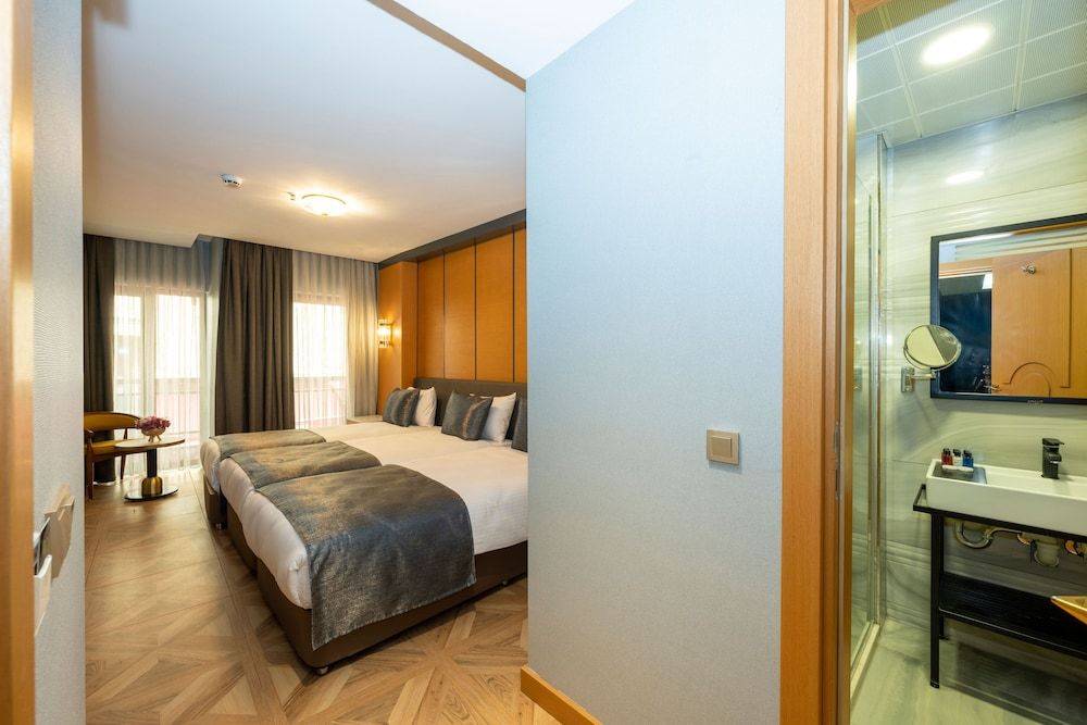 undefined Freya Hotel 7