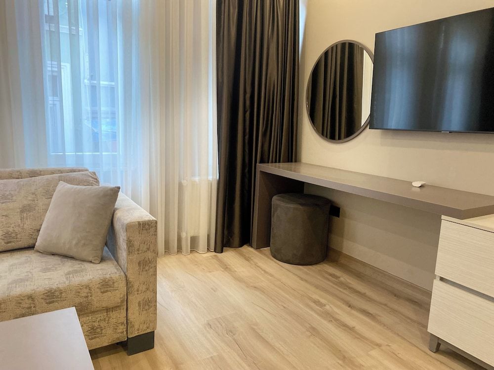 The House Company Design Studio, City View 21