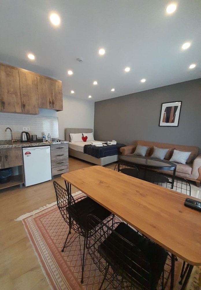 undefined Galata Nazapart 8