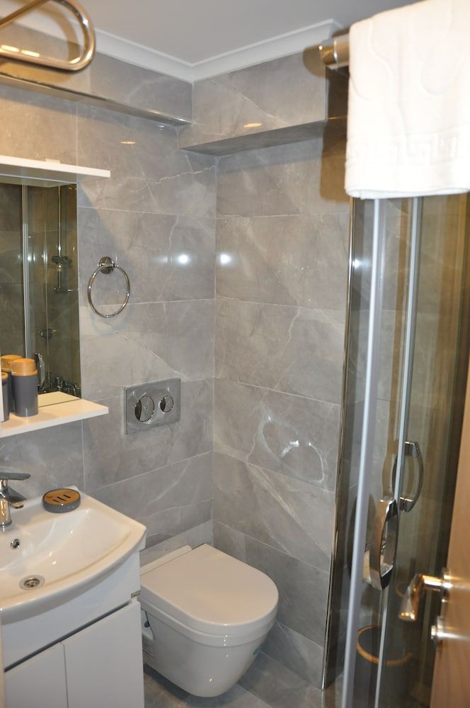 Check in Hotel Standard Double Room 5