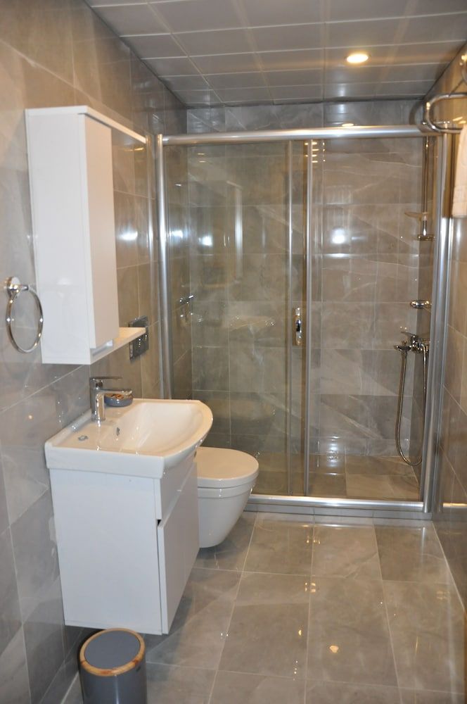 Check in Hotel Family Quadruple Room 3