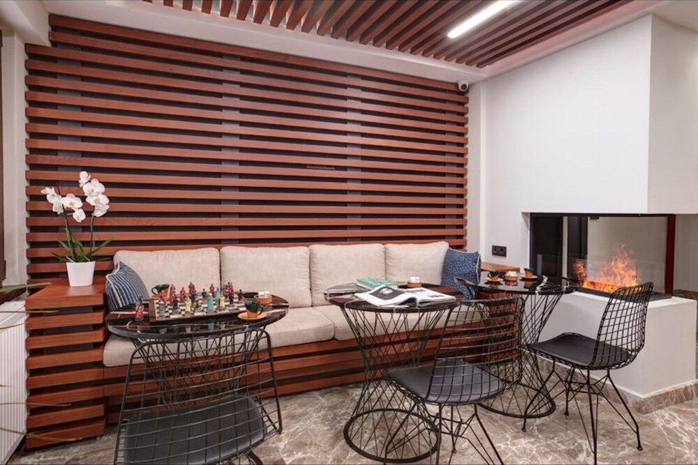 undefined Luxury Suite Hotel Room 3