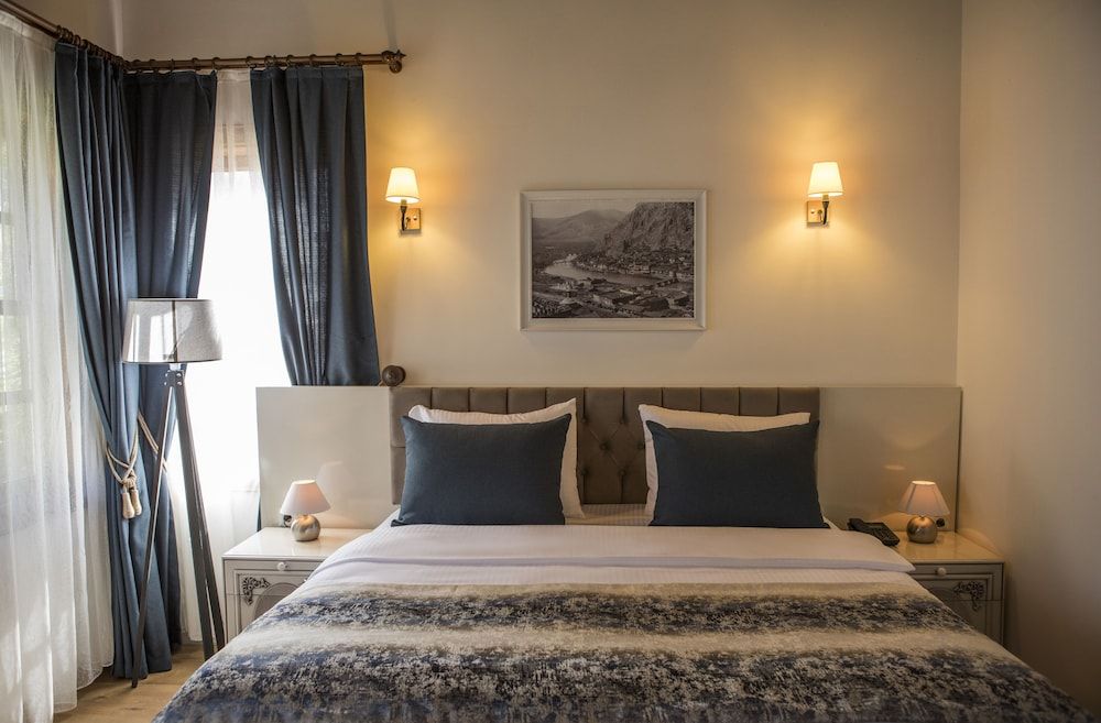 Bayezid Han Konak Deluxe Double Room 8