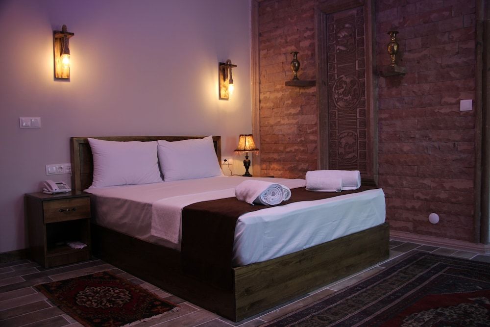 undefined El Nazar Stone Suite 2