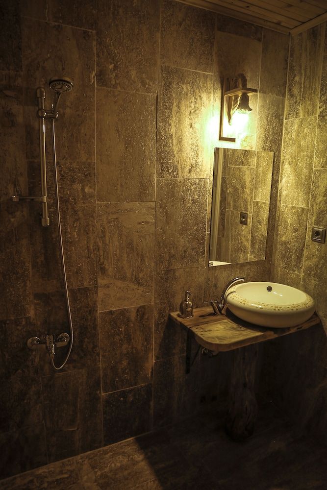 Hotel Philosophia Basic Double Room 5