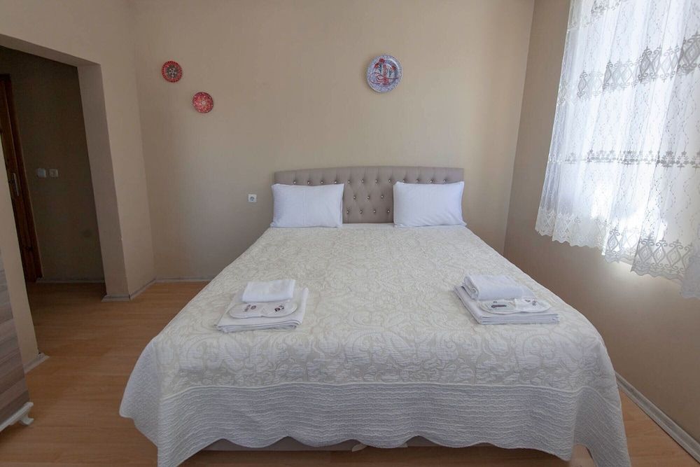 Seven Stone Hotel Double Room 4