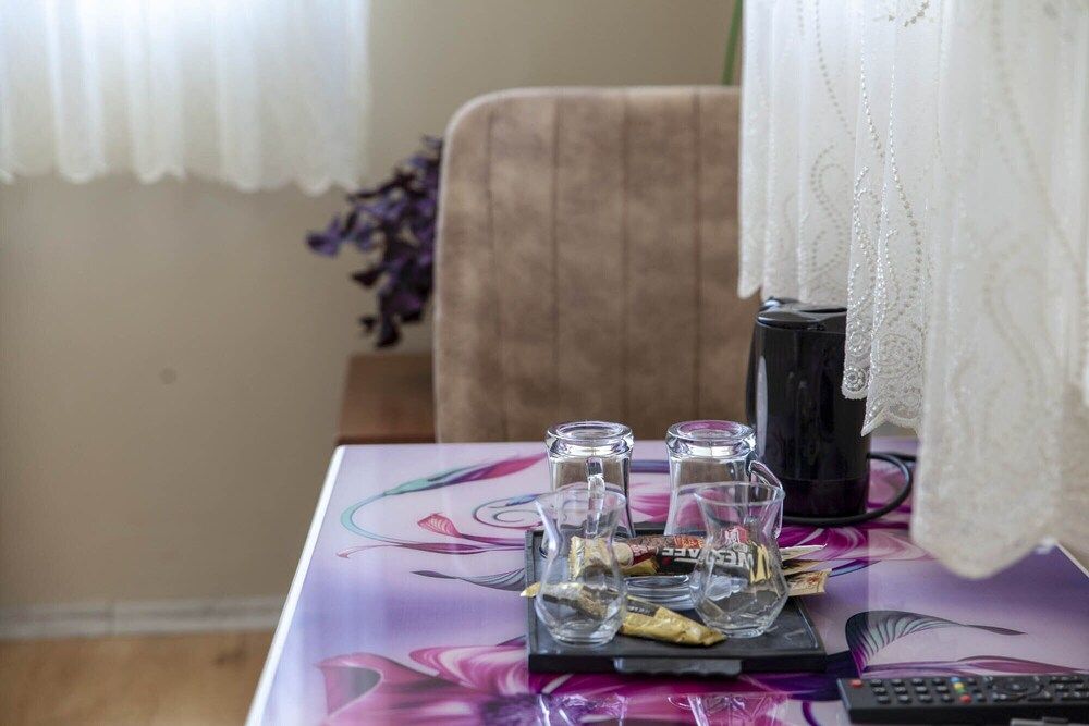 Seven Stone Hotel Honeymoon Double Room 3