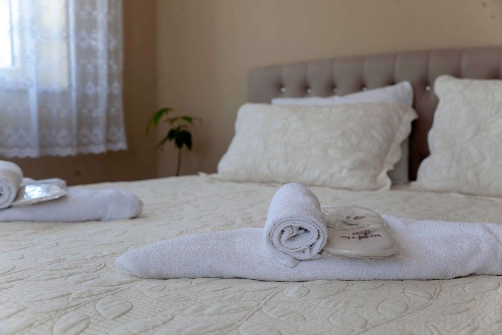 Seven Stone Hotel Double Room 5