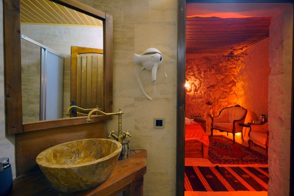 babili cappadocia cave hotel Design Double Room, 1 Queen Bed, Non Smoking, Garden View 17