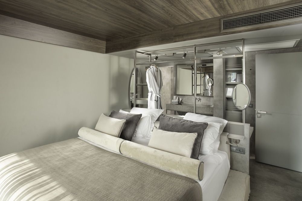 Large Family Suite