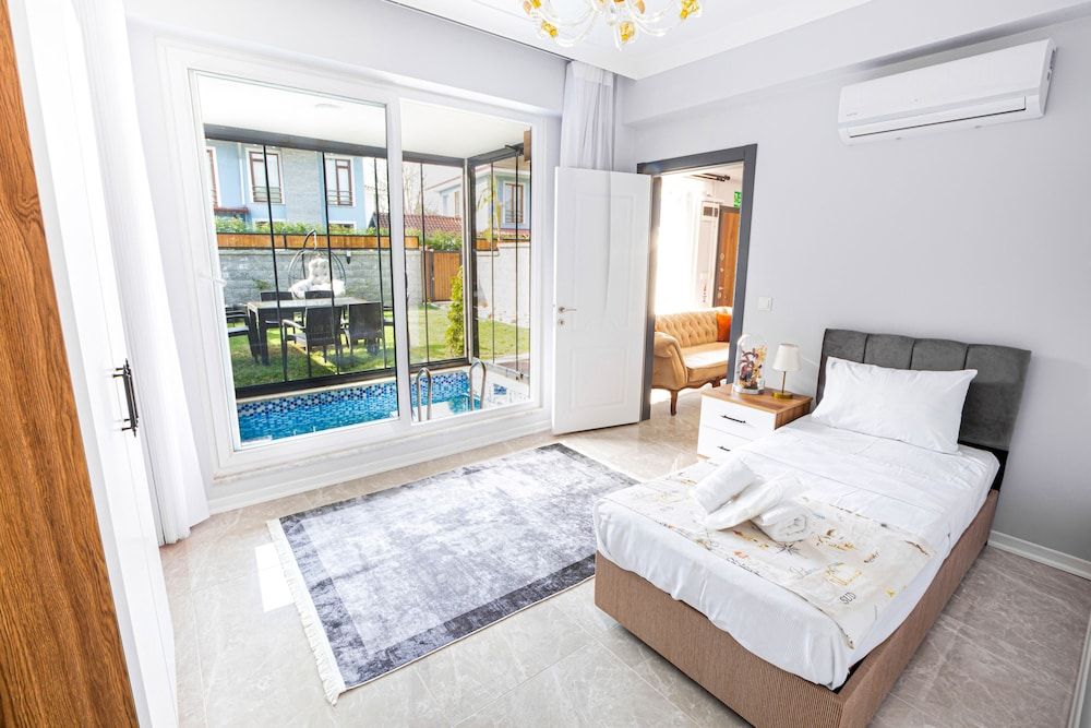 Superior Villa