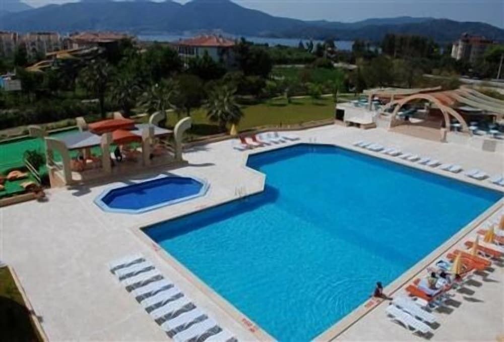 undefined Orient Resort Hotel 9