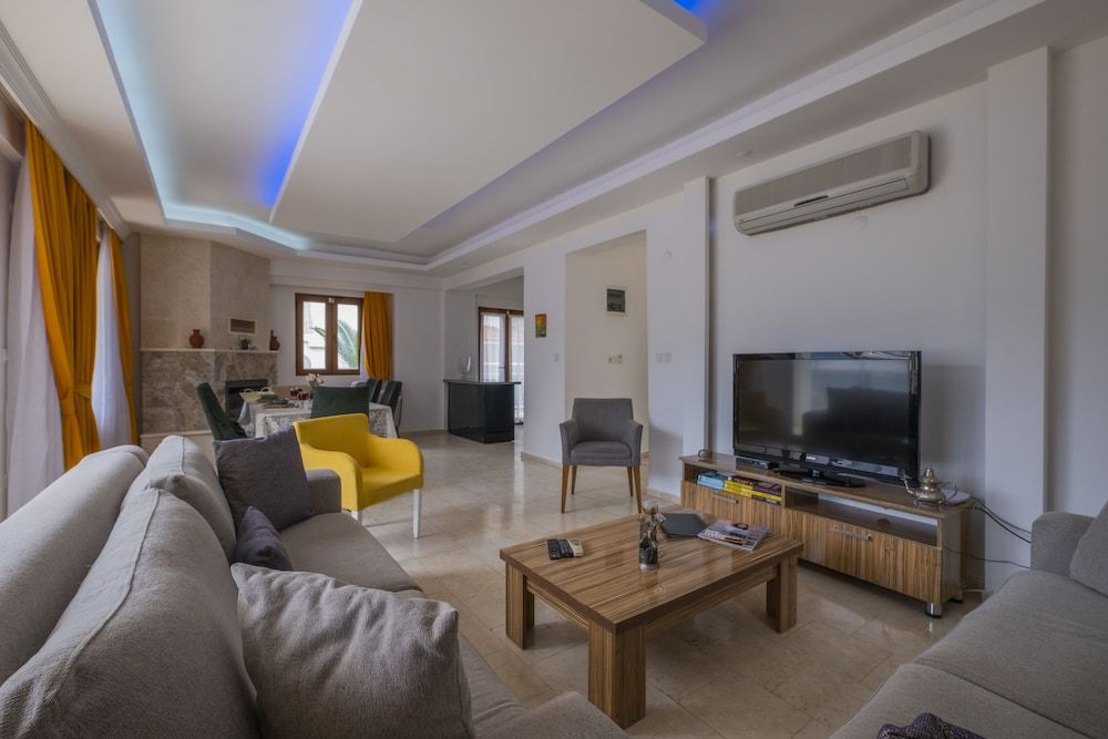 Infinity Olympia Villas Villa, 5 Bedrooms (Olympia B1) 32