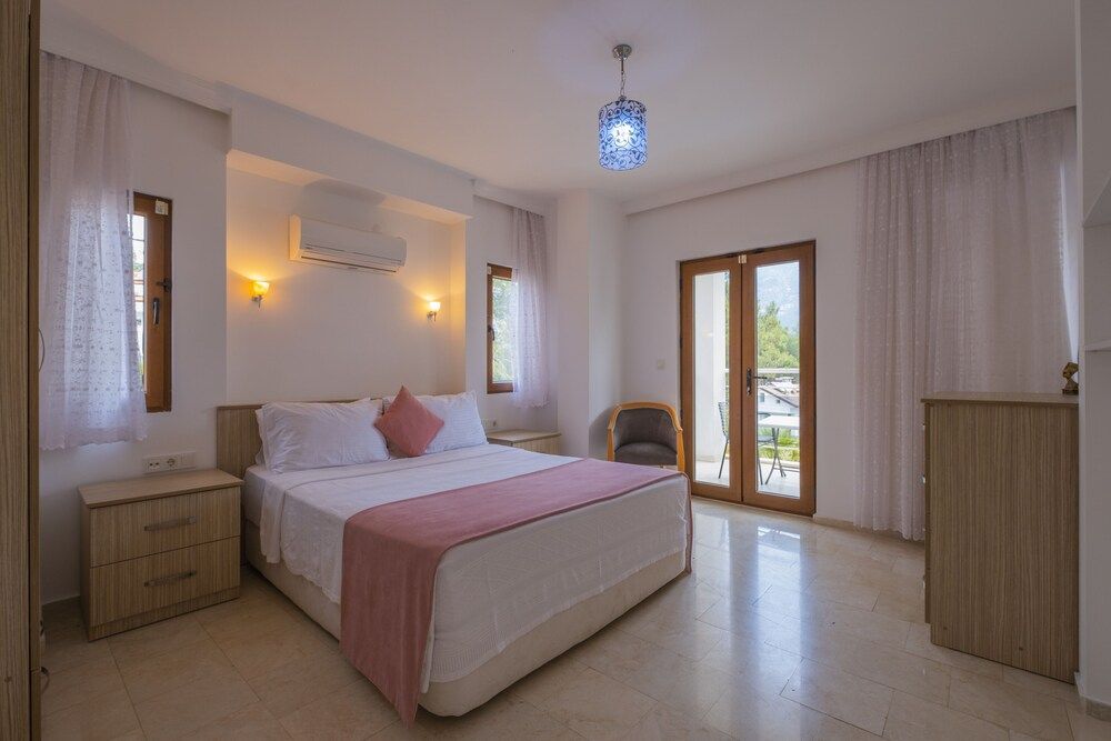 Infinity Olympia Villas Villa, 5 Bedrooms (Olympia B1) 12