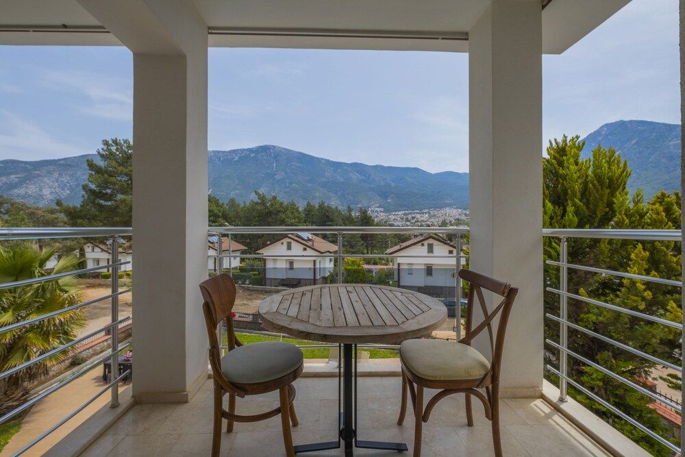 Infinity Olympia Villas Villa, 5 Bedrooms (Olympia B1) 16