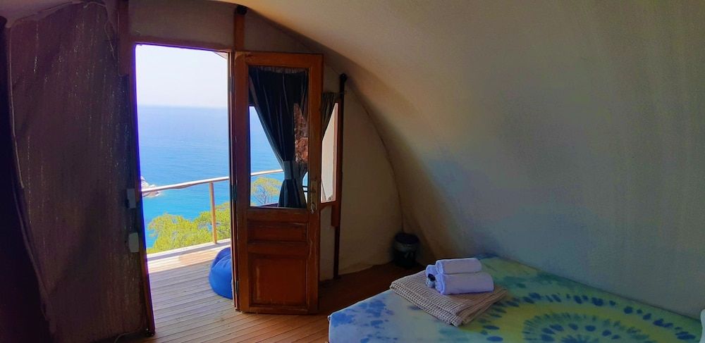 undefined Cosmos Lounge 9