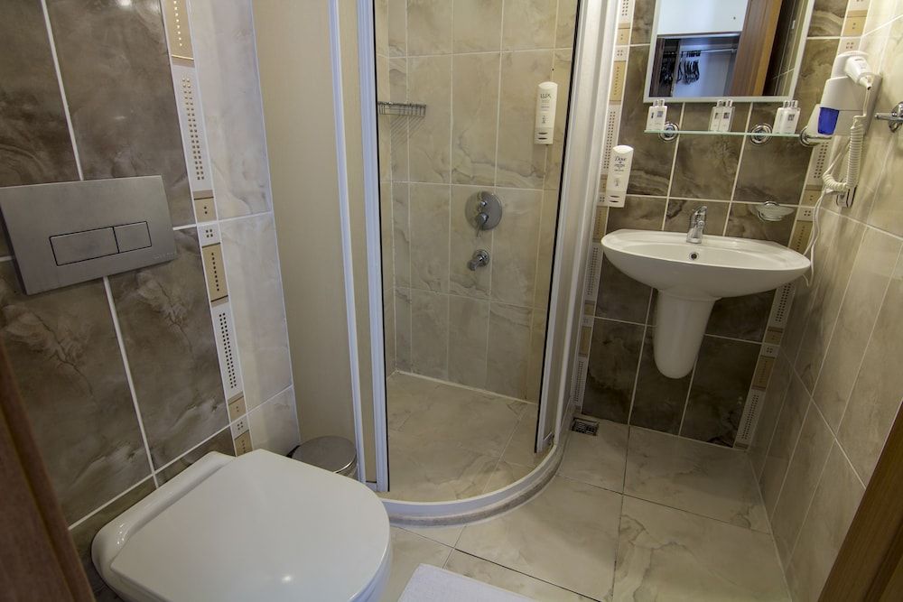 Belcekum Beach Hotel Standard Room, 1 Bedroom 3