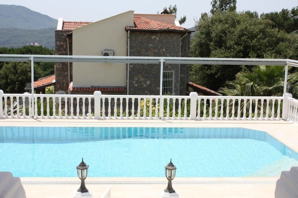 undefined Shiraz Villa 8