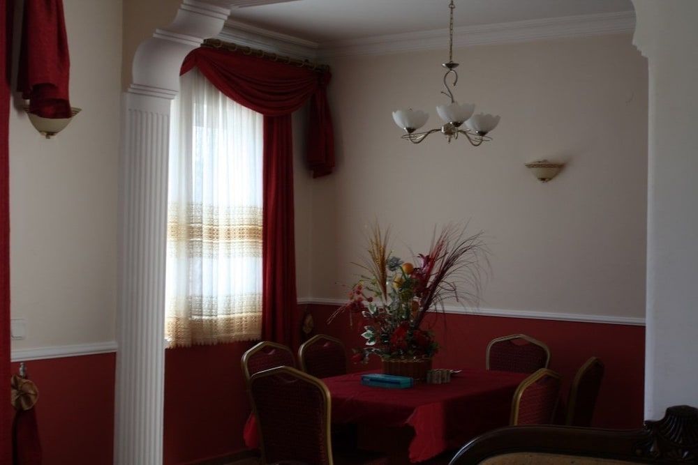 Shiraz Villa Family Villa 13