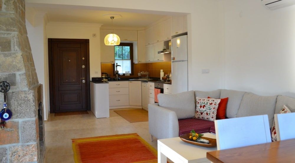 Villa Luna By Villa Safiya Villa 11