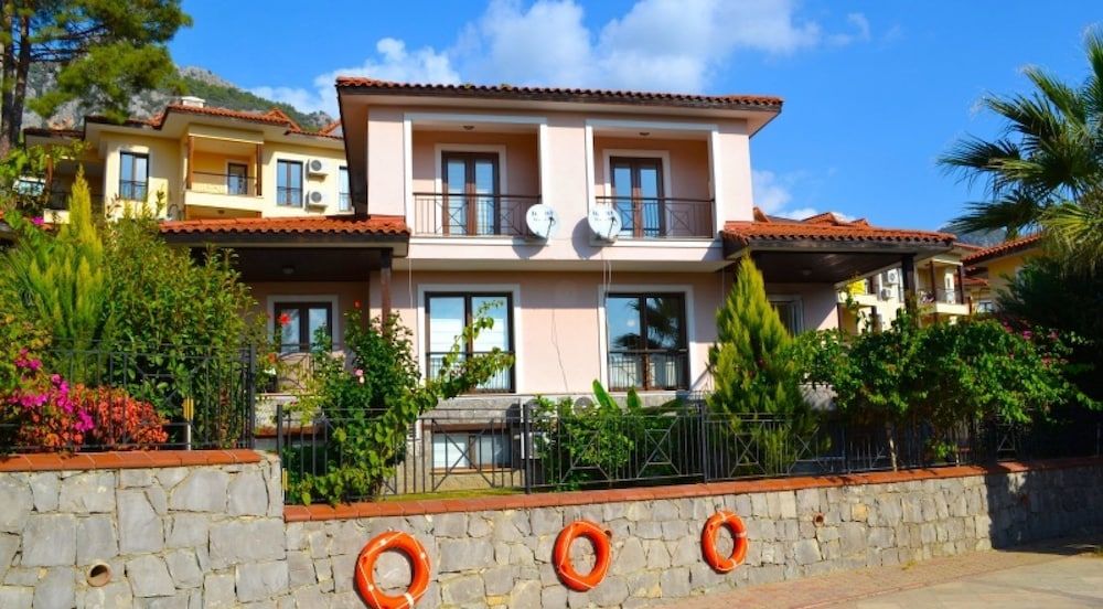 undefined Villa Olive by Villa Safiya 3