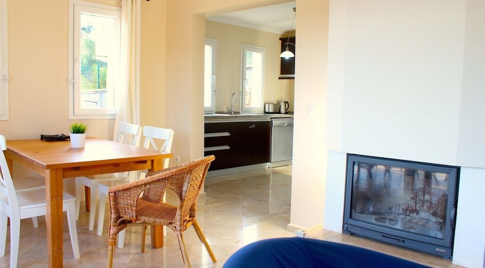 Silverhill Villas by Villa Safiya Villa (Silverhill 3) 5