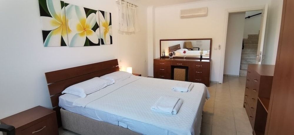 Villa Redpine 5 Villa 5