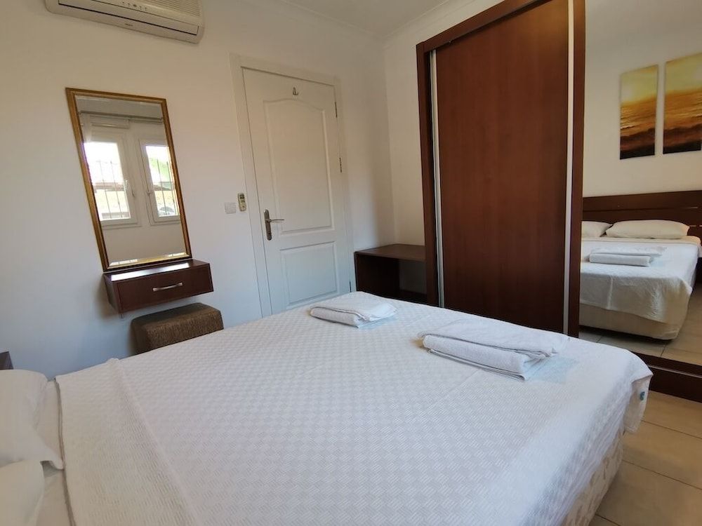 Villa Redpine 5 Villa 3