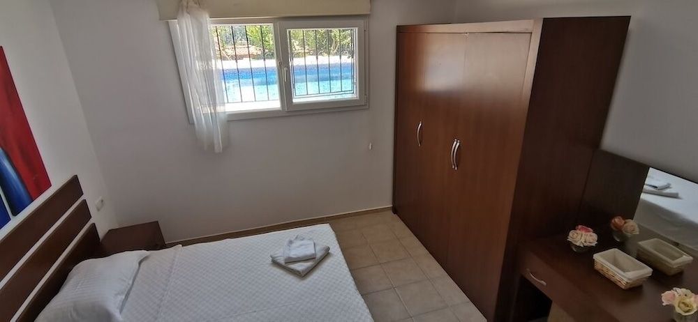 Villa Redpine 5 Villa 6