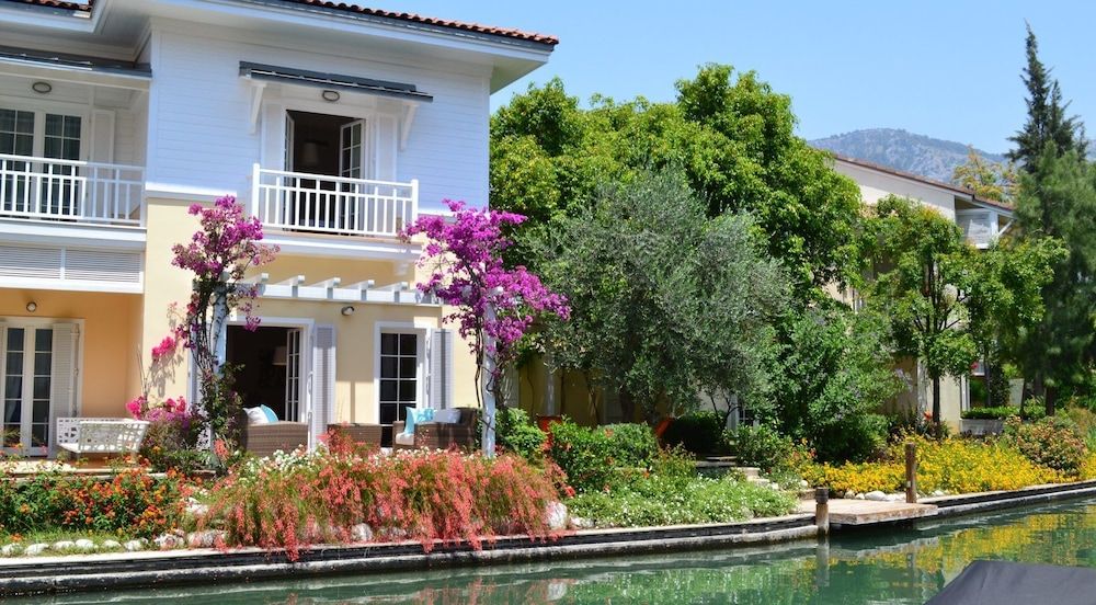 undefined Portville Villas by Villa Safiya 2