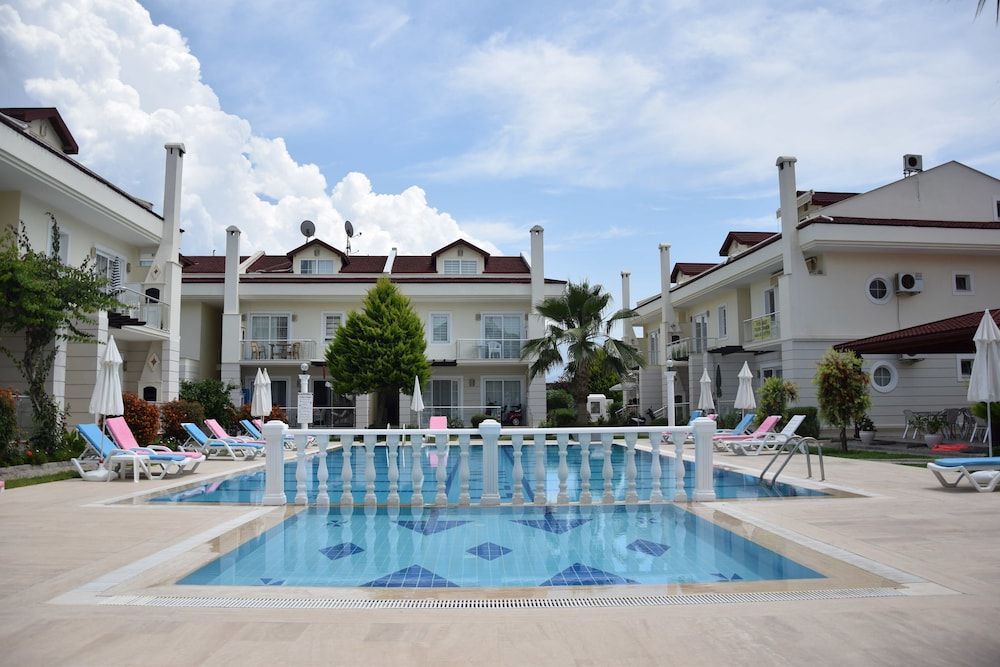 undefined Ocean Beach Apartment by TurkishLettings 2