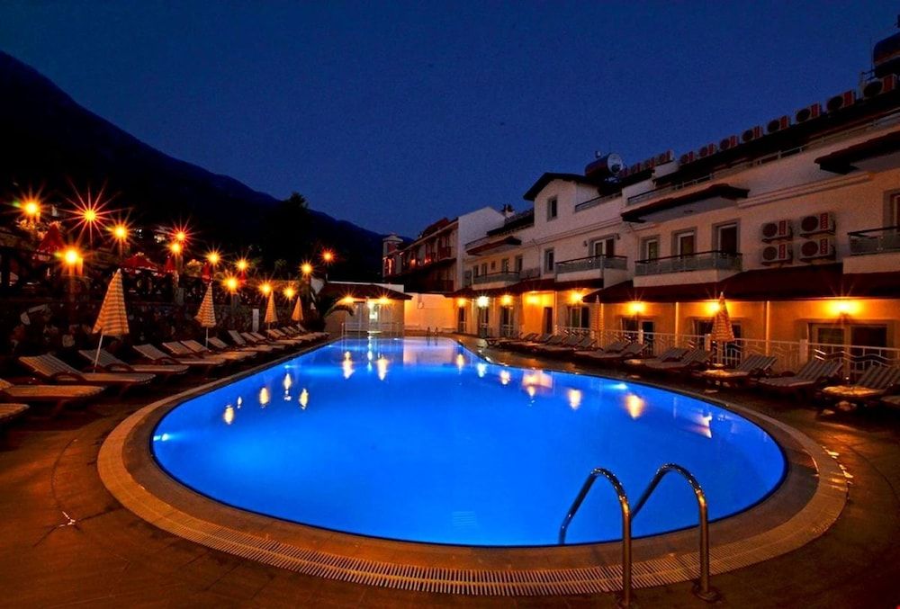 undefined Konfor Suite Otel 3