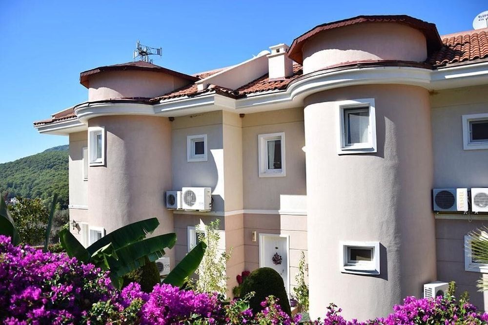 undefined Thera Apartments 22 by Turkish Lettings 8