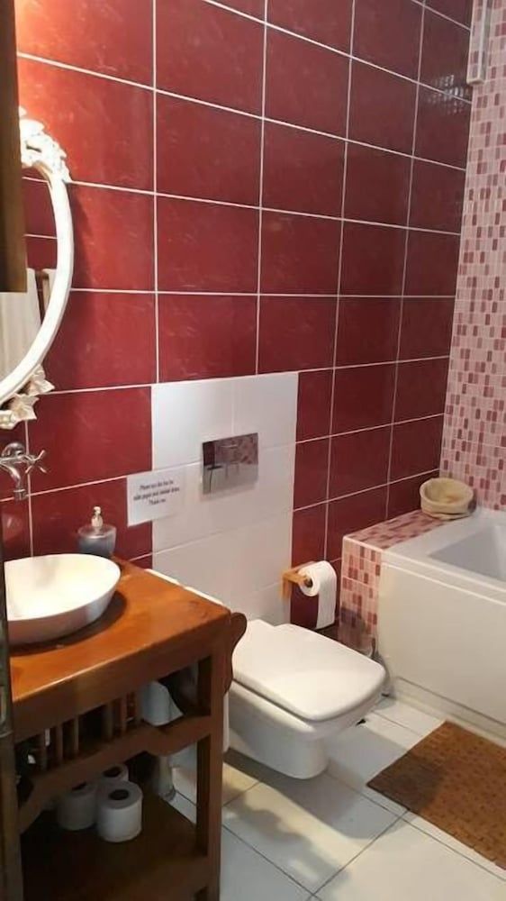 Lazy Lizard Boutique Hotel Comfort Room, 2 Twin Beds, Non Smoking, Pool View 6