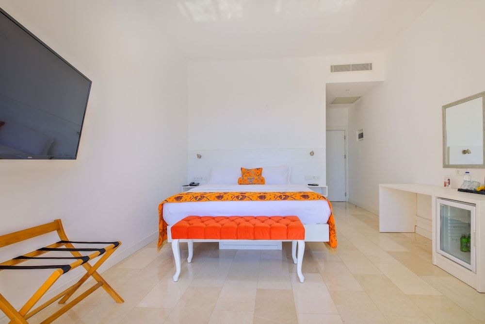 Highclere Hotel and Spa Deluxe Double Room 5