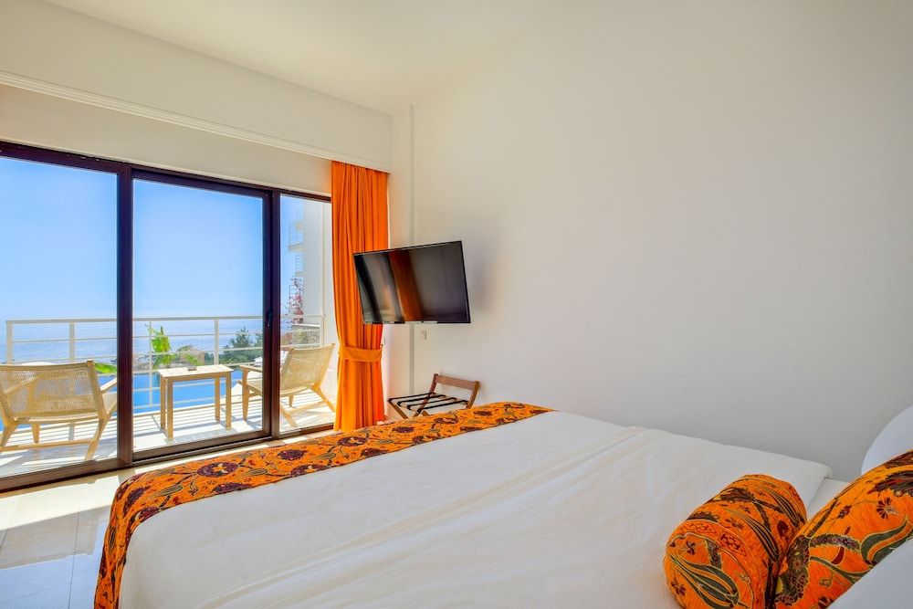 Highclere Hotel and Spa Deluxe Double Room 3