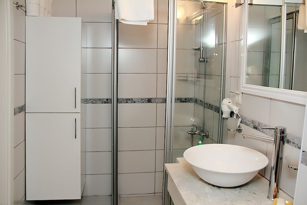 Garden Apartments G4 Apartment 8