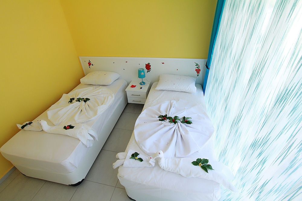 undefined Garden Apartments G4 5