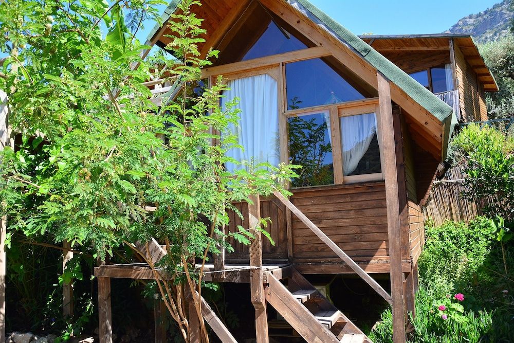 undefined The Fabric Lounge 6