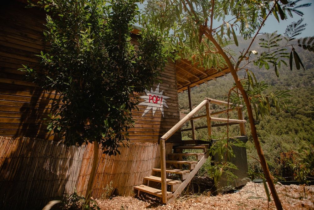 undefined The Fabric Lounge 10