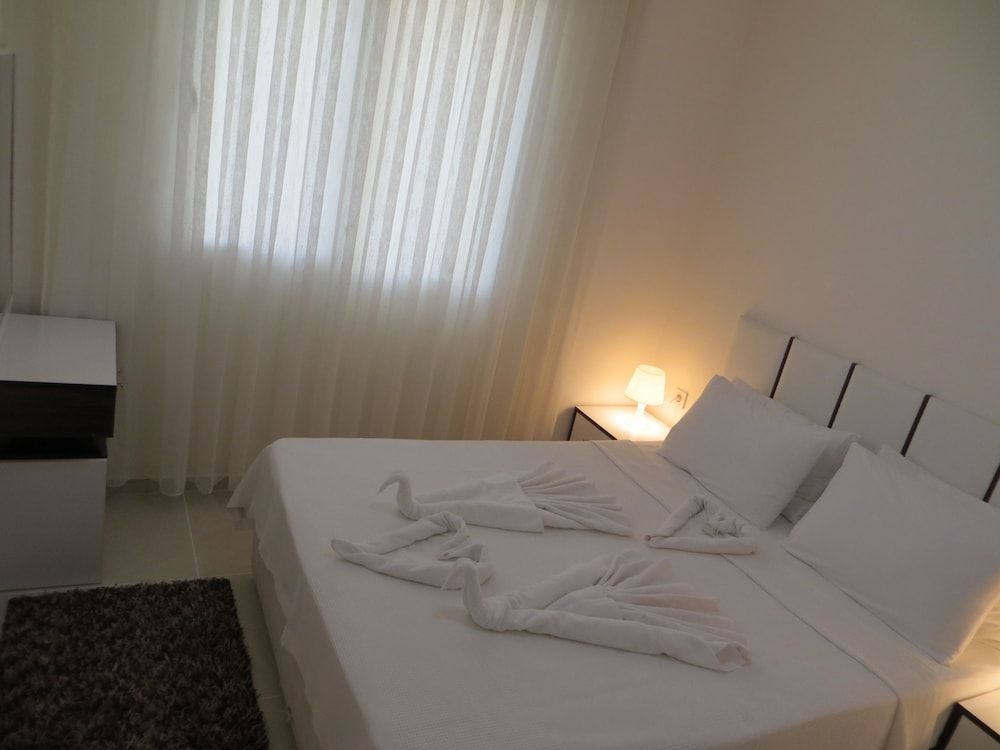 undefined Stella City Apart 10