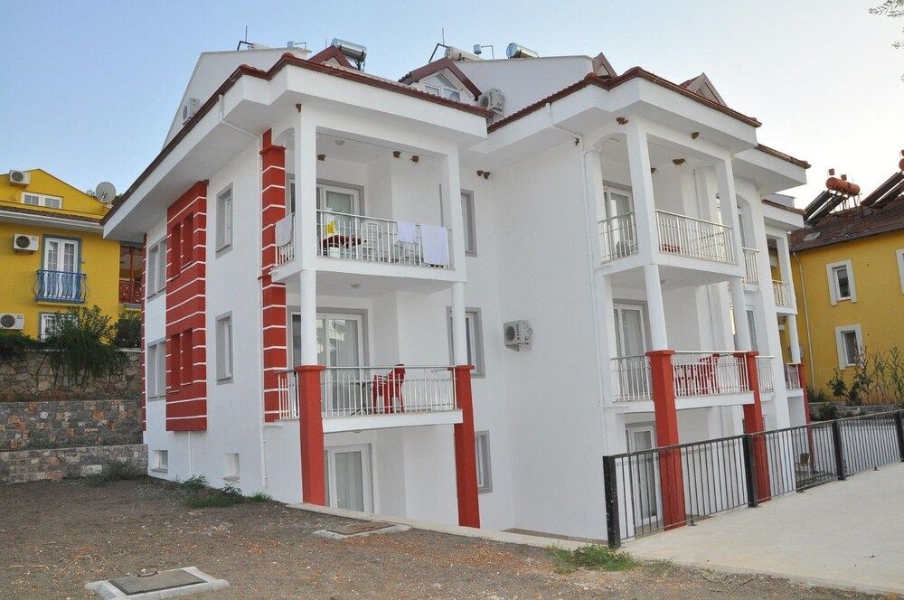 undefined HYT Apart 1 Bedroom 3 by DreamofHoliday 4