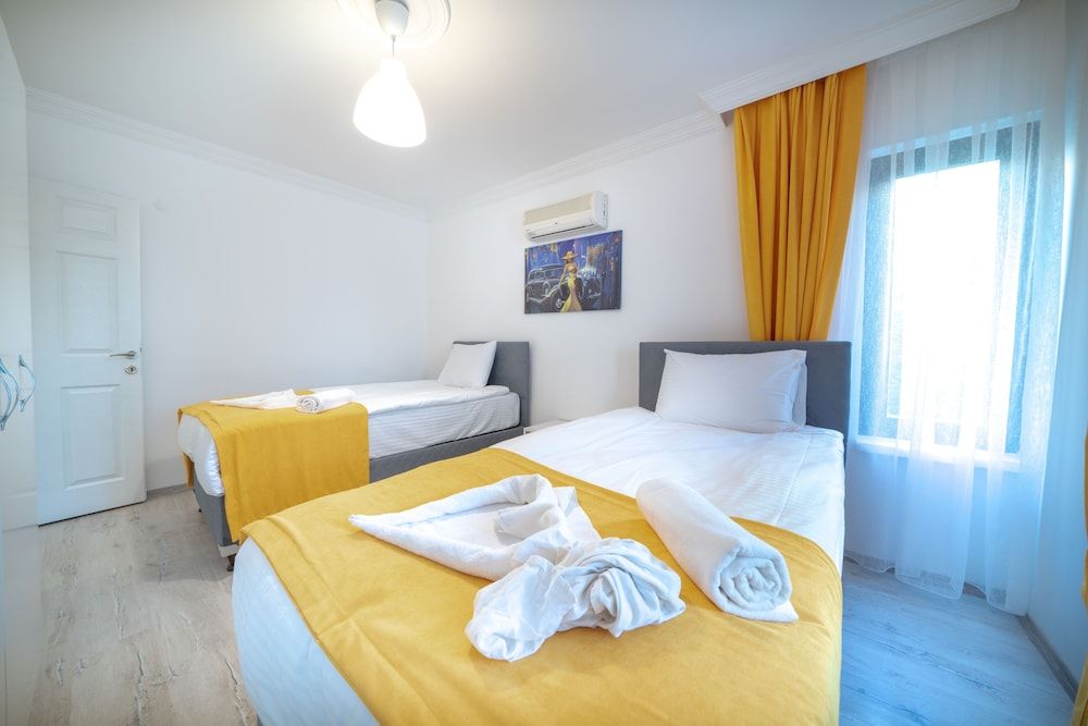 undefined F48 Family 6