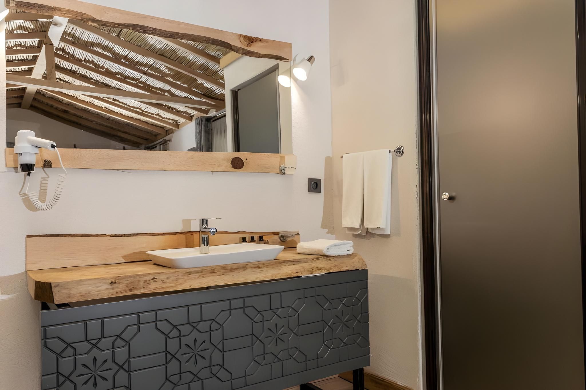 Delux Family Suit Bungalow With Private Pool