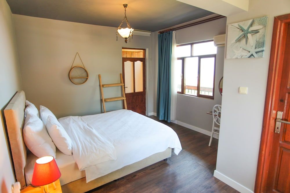 undefined Faralia Hotel 4