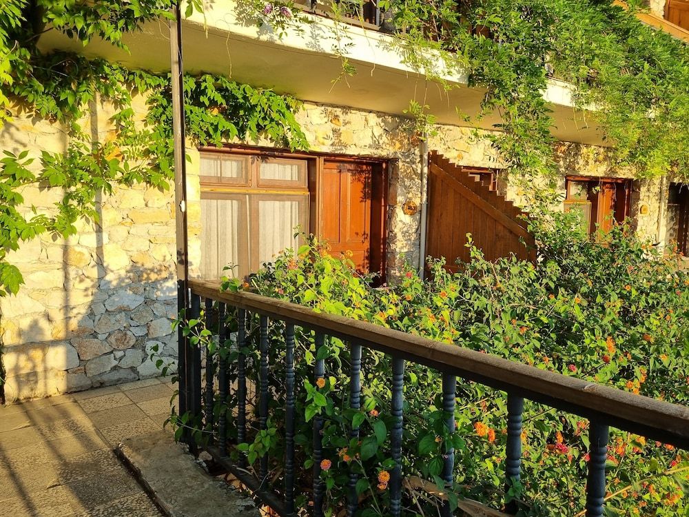 undefined Faralia Hotel 7