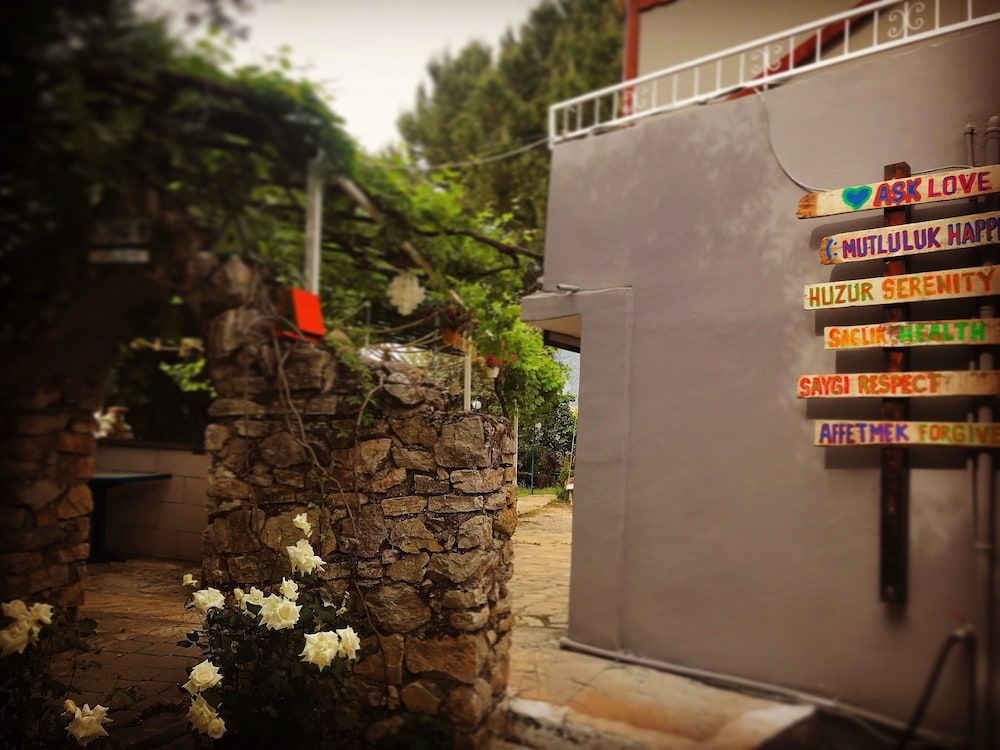 undefined Golden Gate Boutique Hotel 6