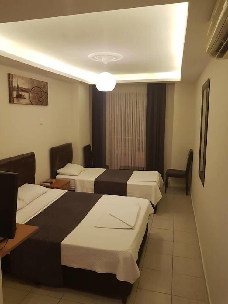 undefined Hotel Feryil Centrum