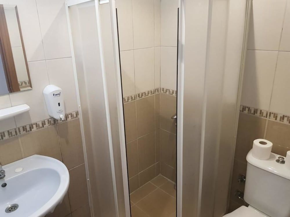 Hotel Feryil Centrum Double or Twin Room 8