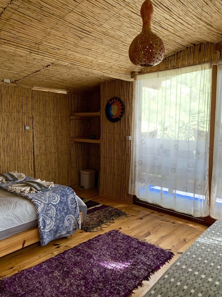 undefined Turan Hill Lounge 5